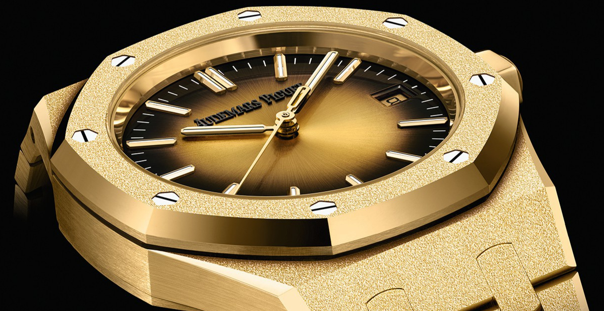 爱彼推出37毫米黄金皇家橡树系列霜金腕表：精湛工艺与奢华设计的融合（图）